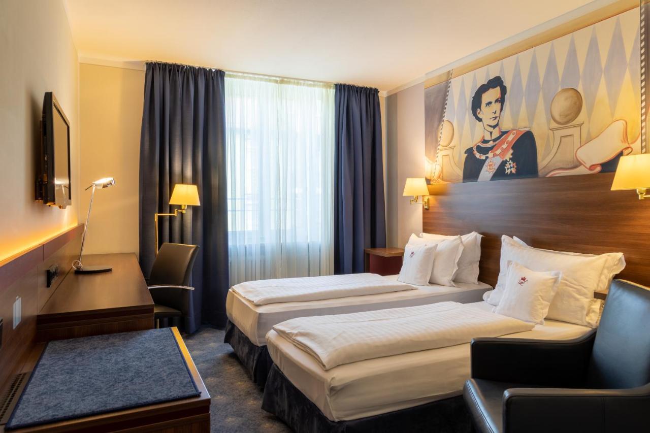 Hotel Koenig Ludwig II Garching bei Muenchen Luaran gambar