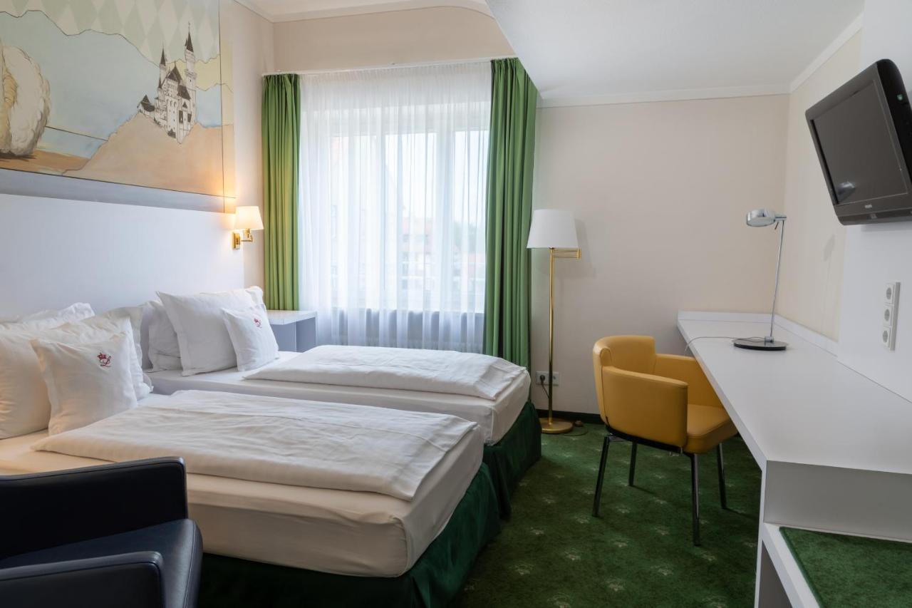 Hotel Koenig Ludwig II Garching bei Muenchen Luaran gambar