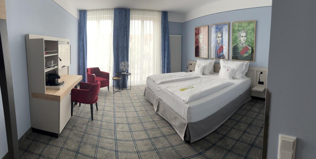 Hotel Koenig Ludwig II Garching bei Muenchen Luaran gambar